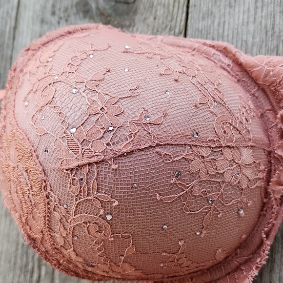 Victoria's Secret Rhinestone Lightly Lined Demi Bra 32DDD Like New Lace Sexy - Picture 2 of 7